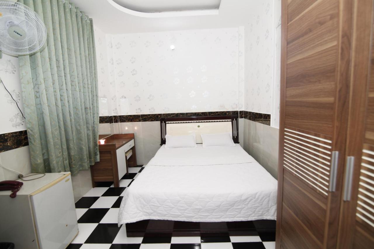 Khách sạn Khach San Sao Mai TP. Hồ Chí Minh
